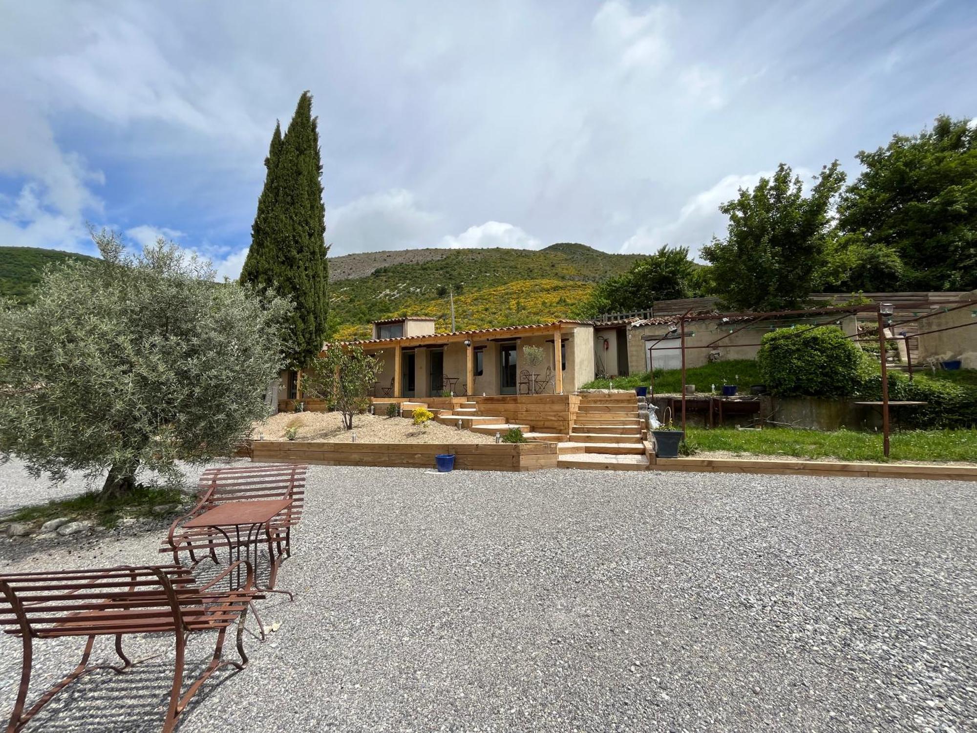 Les Ricoux Apartamento Montfroc Exterior foto